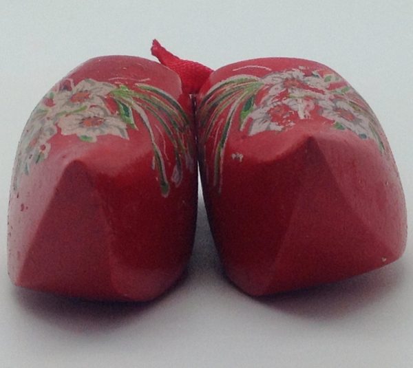 German Red Wooden Shoes Edelweiss - Image 2